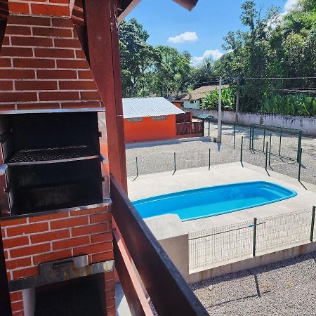 0001.06 - Maranduba - Apto - 2 Dormitorio - 8 Pessoas - 2 Quadras Do Mar - Piscina - Wi-Fi Ubatuba Exterior photo