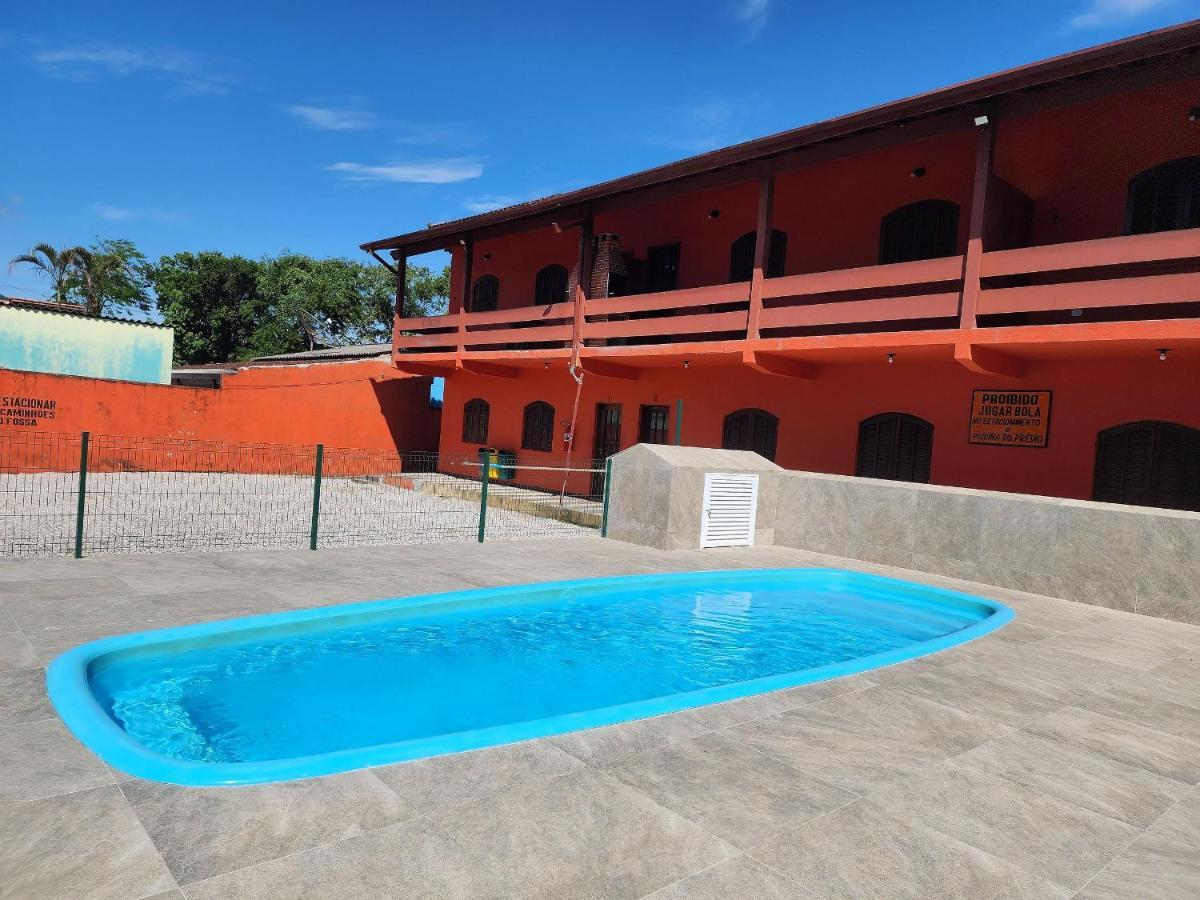 0001.06 - Maranduba - Apto - 2 Dormitorio - 8 Pessoas - 2 Quadras Do Mar - Piscina - Wi-Fi Ubatuba Exterior photo